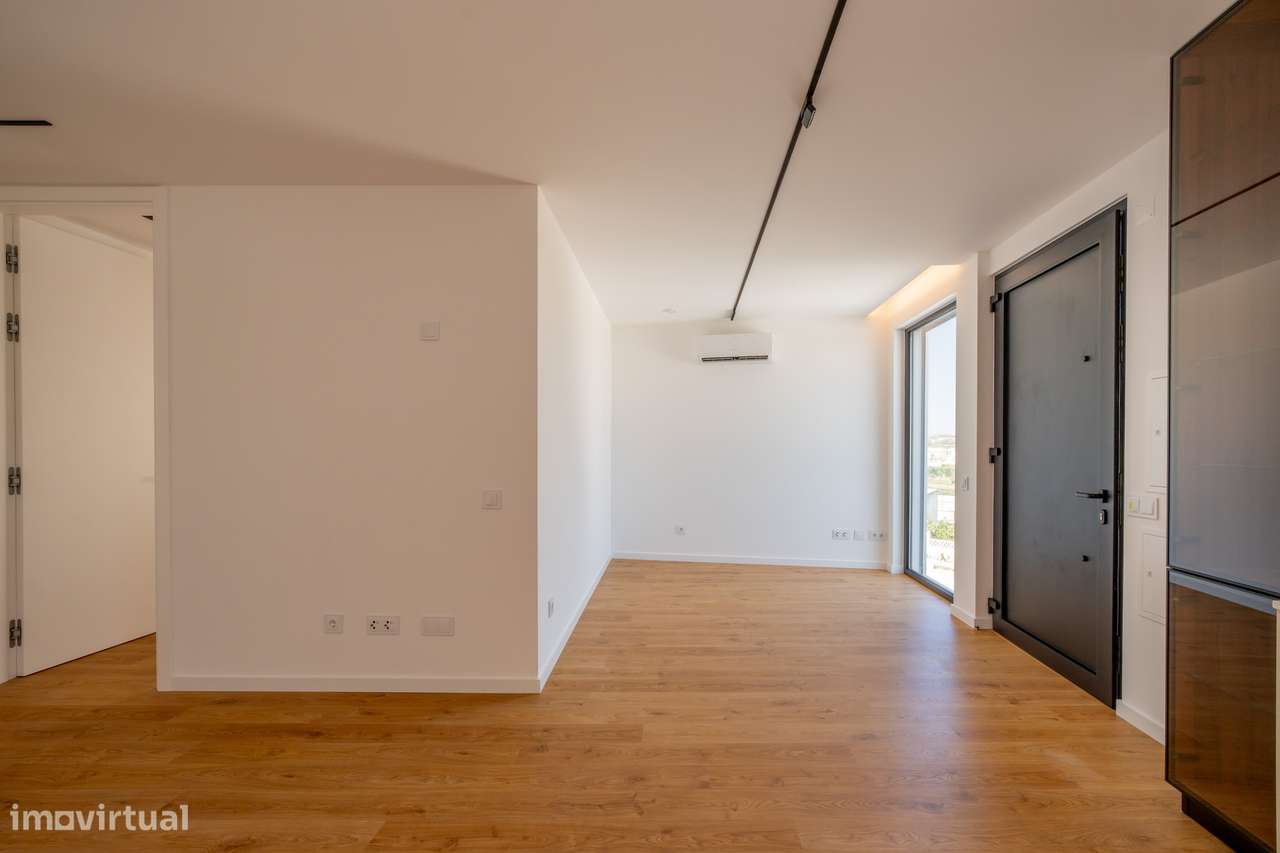 T3 Exclusivo | Design Contemporâneo | prox. à Praia da Areia Branca-22