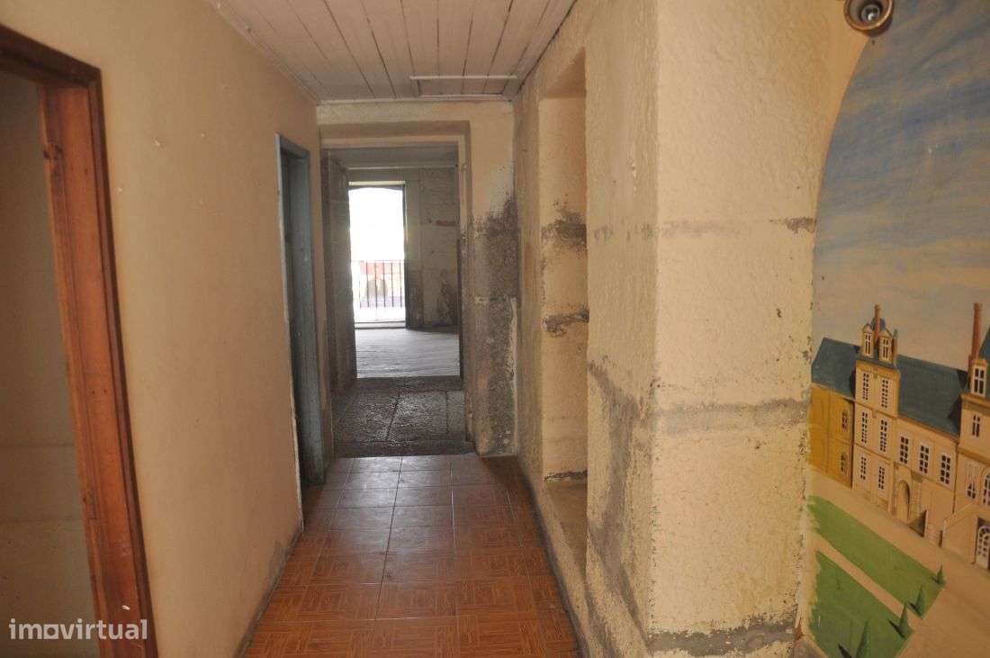 Casa para Restauro em Abação-17