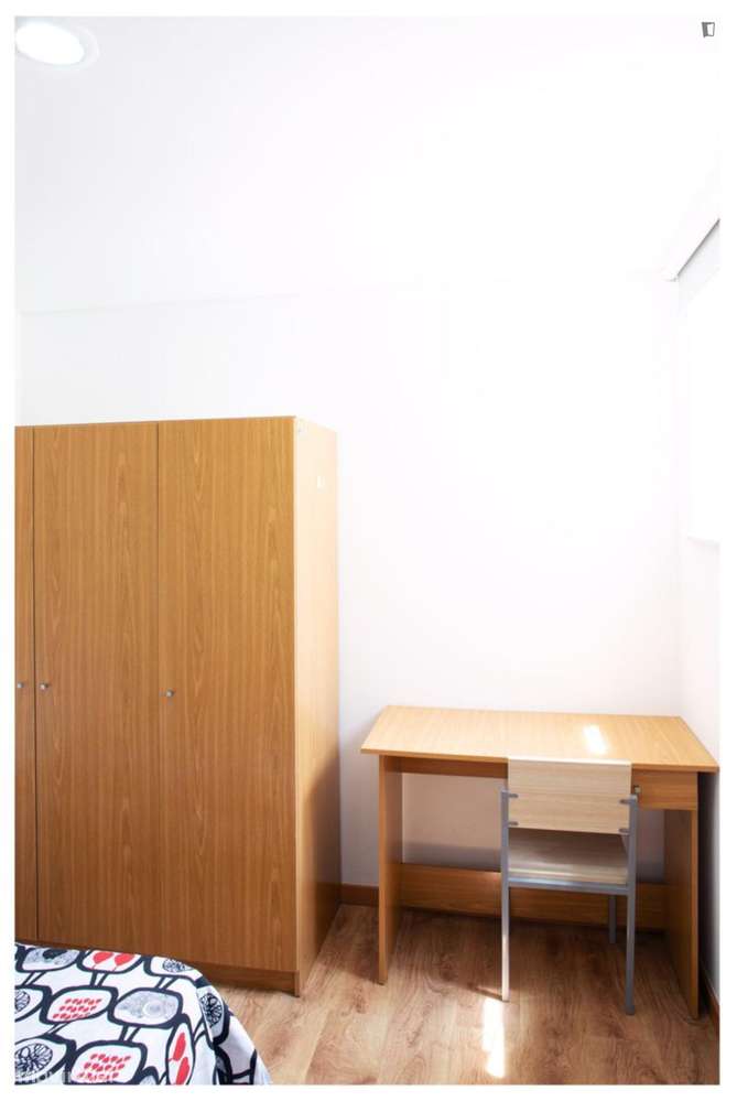 Estúdio - localizado em  Coimbra - Grande imagem: 5/9