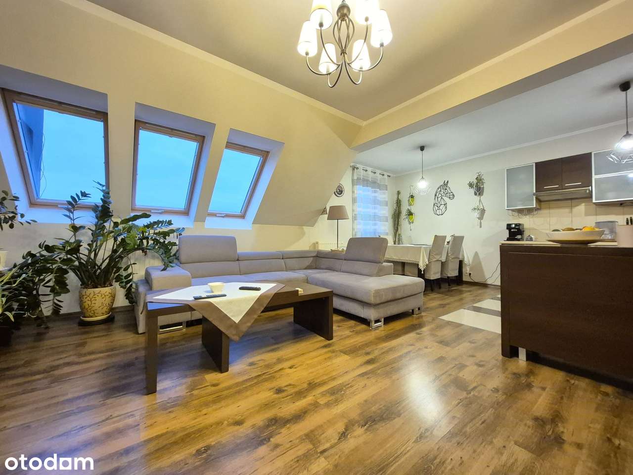 3 lub 4 pokoje, garaż, komórka, Maślice-1