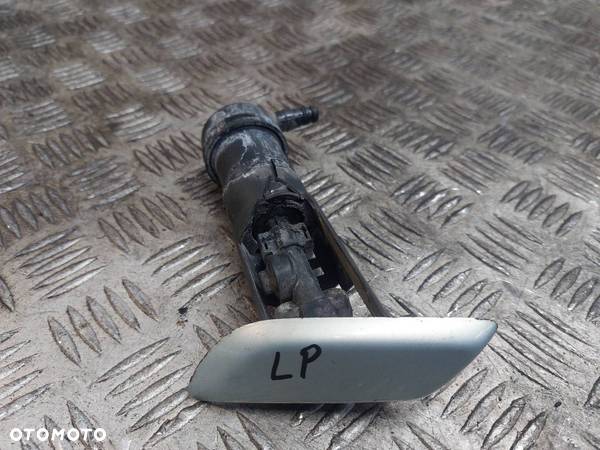 SPRYSKIWACZ LAMPY LEWY XENON FIAT STILO I - 1