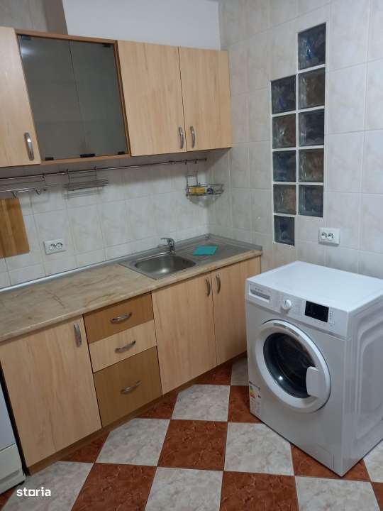 Garsoniera de inchiriat | Mall Vitan | Tramvai 2' | Autobuz 2' | Metro - Imagine principală: 5/10