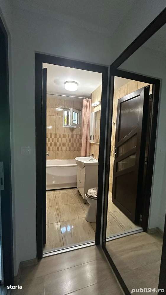 De vanzare - Renovat - Mobilat - Imagine principală: 2/5