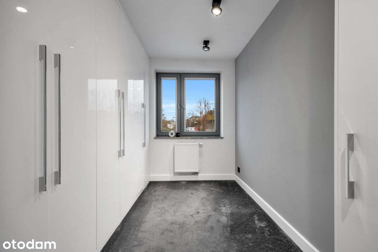 Wysoki standard | 3 pokoje z balkonem-12