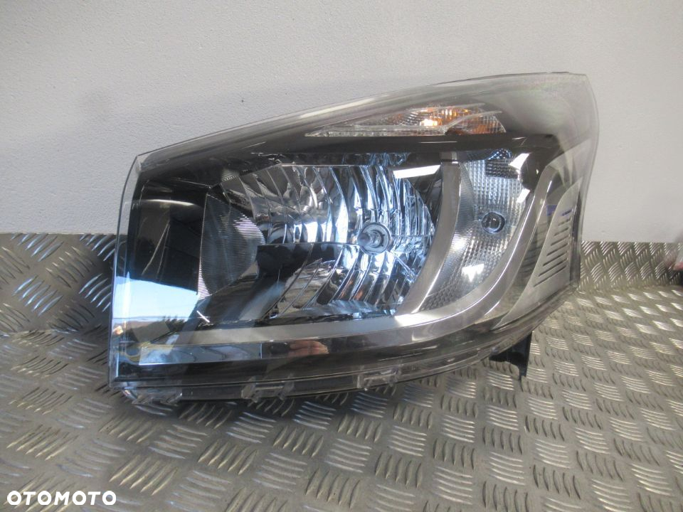 LAMPA PRZEDNIA PRAWA LEWA VIVARO TRAFIC III NISSAN NV300 FIAT TALENTO 2014- - 10