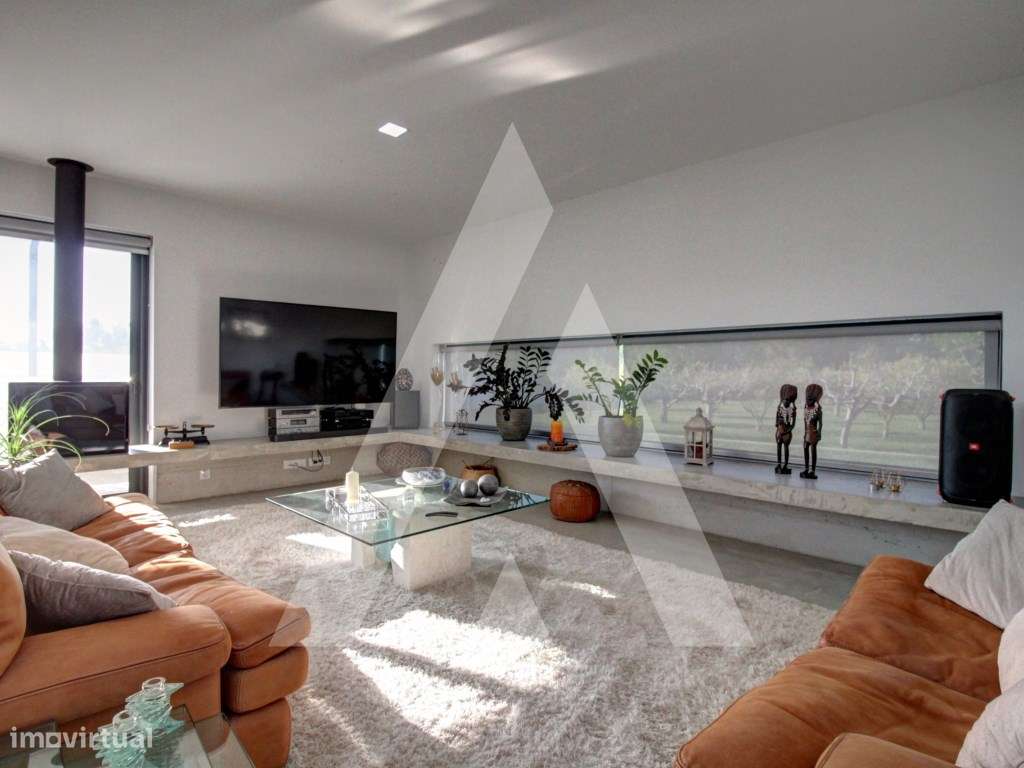 Moradia T4 de Luxo em Oliveira do Bairro-37