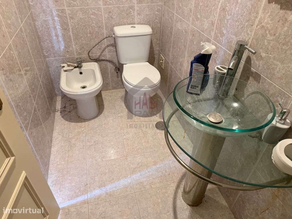 Excelente T2+1 Na Urbanização do Brejo-7