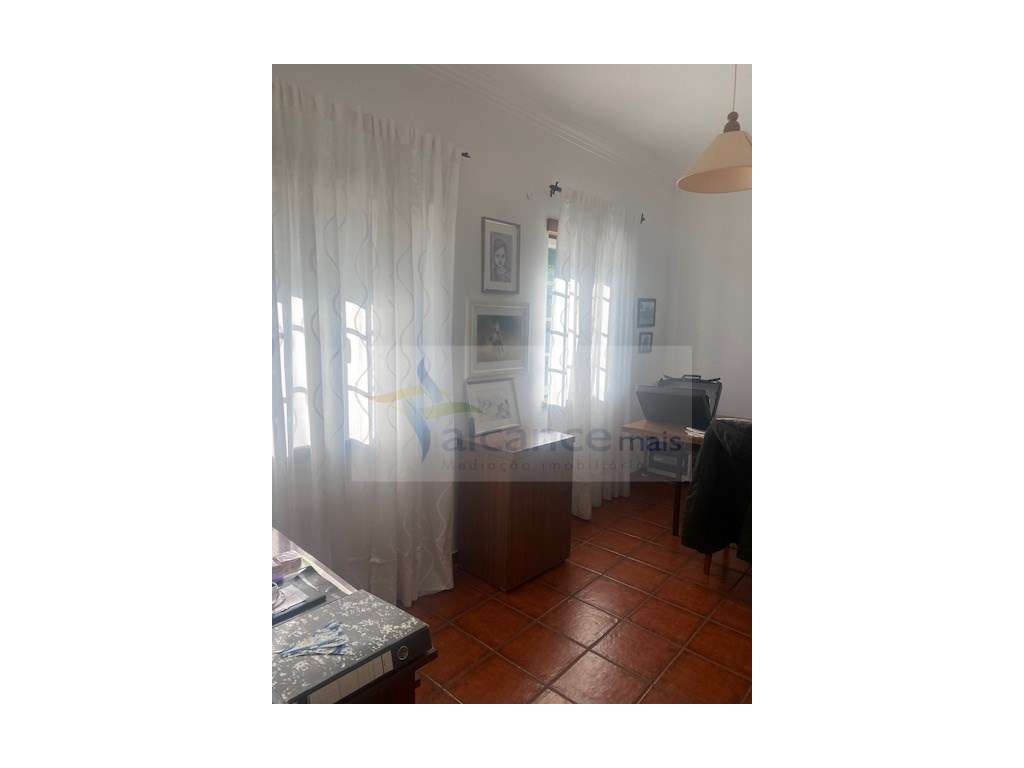 Moradia Exclusiva de Alto Padrão com Espaços Exterior Privativo-10