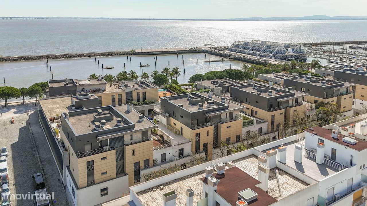 Apartamento T3 - Condomínio Luna Rio - Parque das Nações - Grande imagem: 2/45