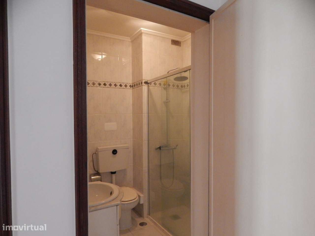 Magnifico T4 sem garagem - Grande imagem: 2/13