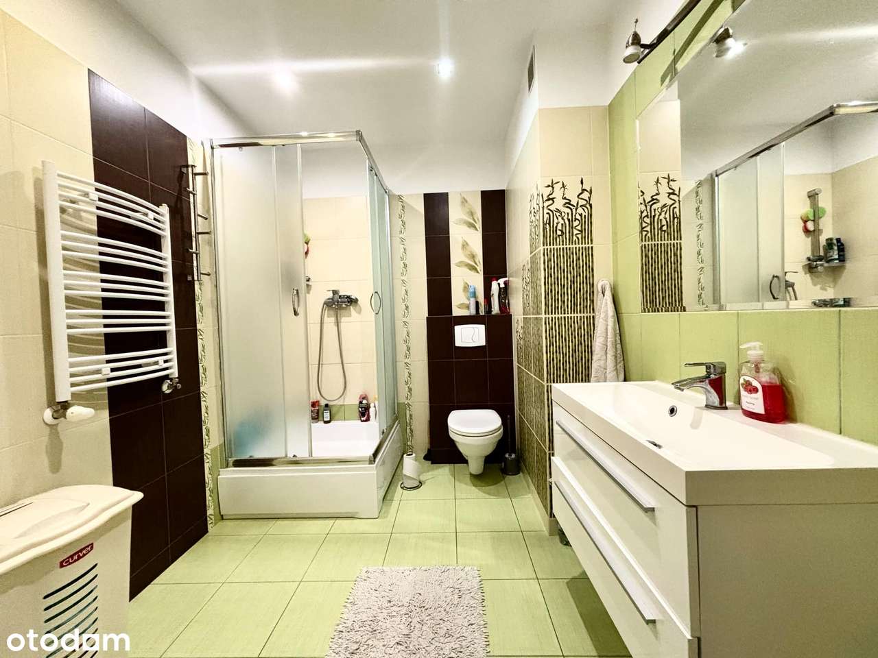 Przestronne mieszkanie + miejsce w hali garażowej-10