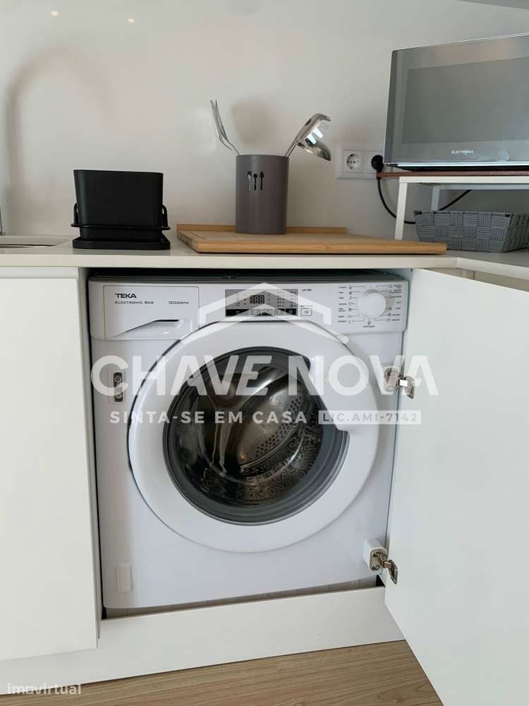 T0 Novo com Varanda e Garagem - Leça da Palmeira - Grande imagem: 4/10