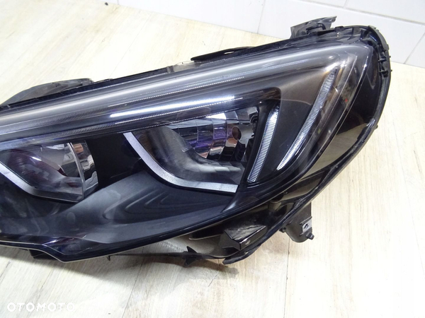 LAMPA LEWY PRZÓD OPEL INSIGNIA B LED 39195641 - 2