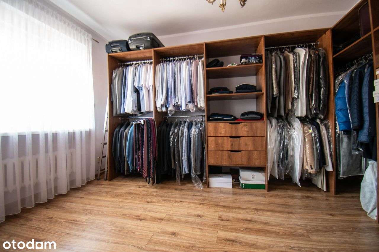 Bardzo zadbany, z dużym garażem, bez prowizji-15