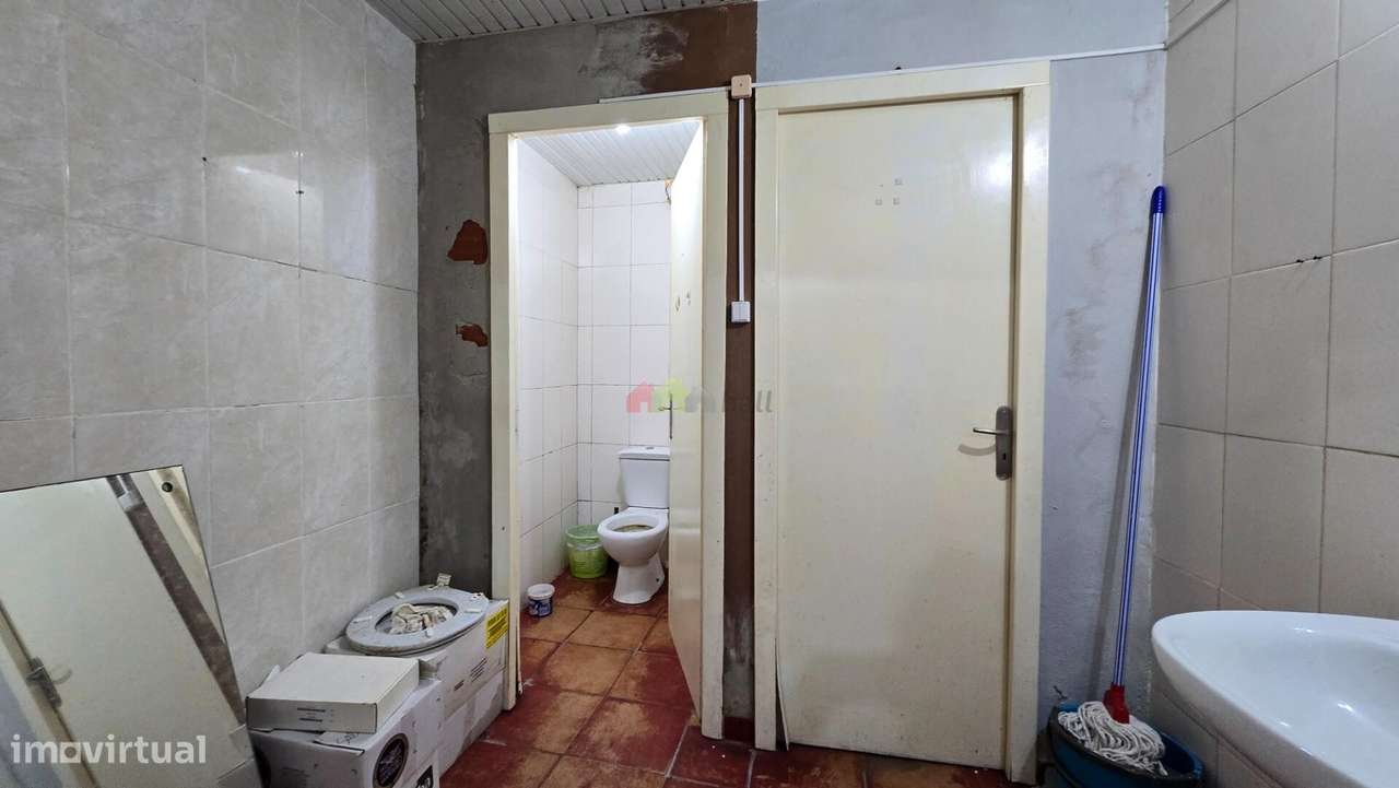 Imóvel com duas lojas-16