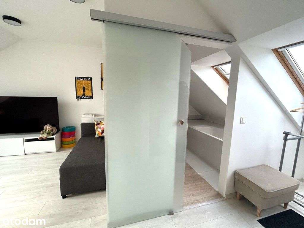 Komfortowe mieszkanie w nowym apartamentowcu-15