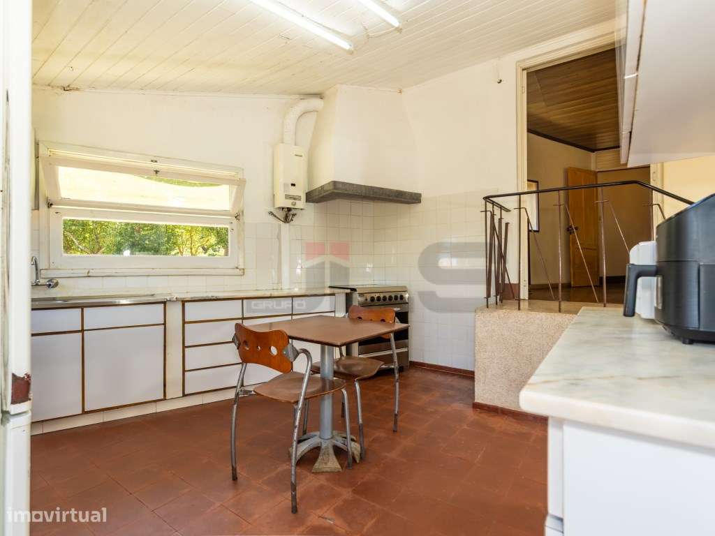 Moradia inserida em terreno de 569m2, Ponta Delgada Ilha de São Miguel-10