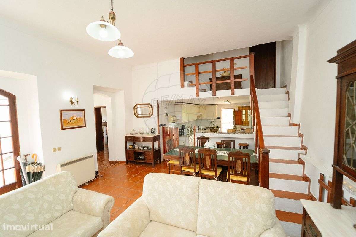 Moradia – Castanheira do Ribatejo e Cachoeiras, Lisboa - Mais