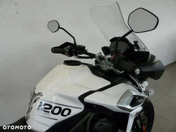 Triumph Tiger - 10