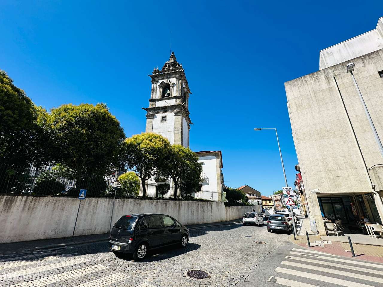 Loja 140 m2 em S. Vicente | Boas montras e visibilidade - Grande imagem: 4/21