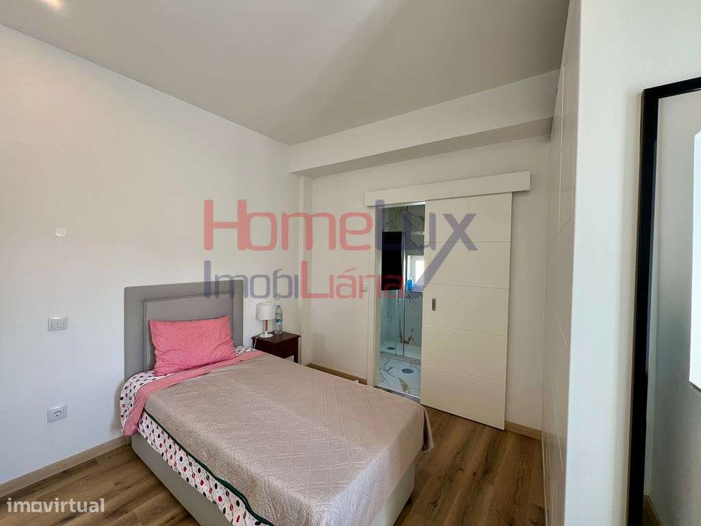 Andar moradia de Charme T2 junto ao Parque Oriental-12