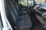 Ford TRANSIT CUSTOM - 8