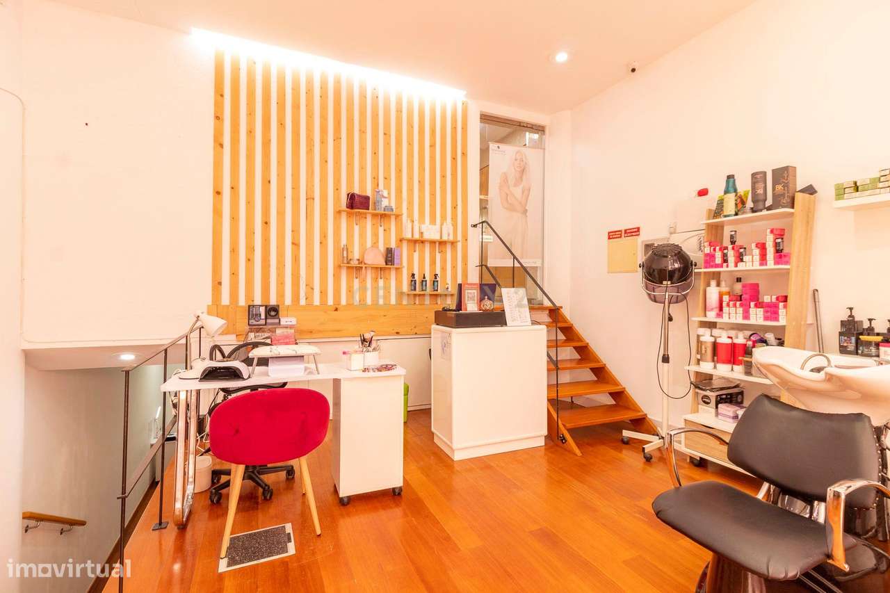 Loja No Centro do Funchal - para Trespasse - Grande imagem: 4/15