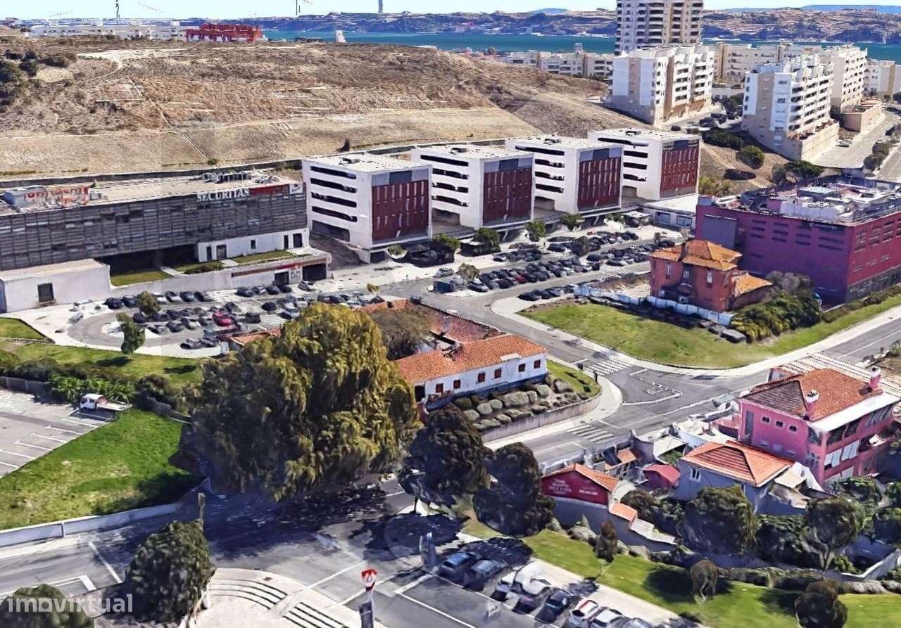 Espaço versátil com 980 m2 para transformar - Grande imagem: 4/5