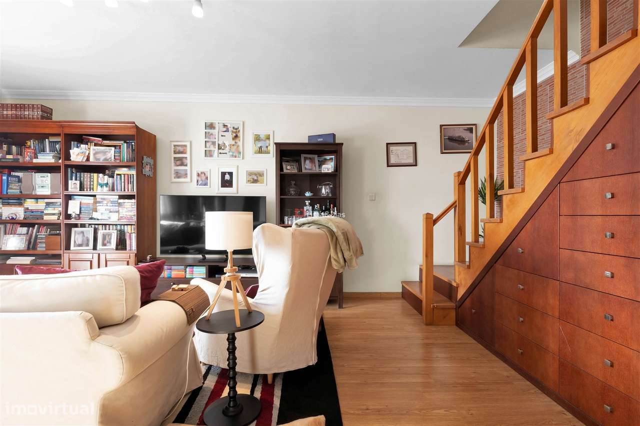 T-3 Duplex em Paredes-7