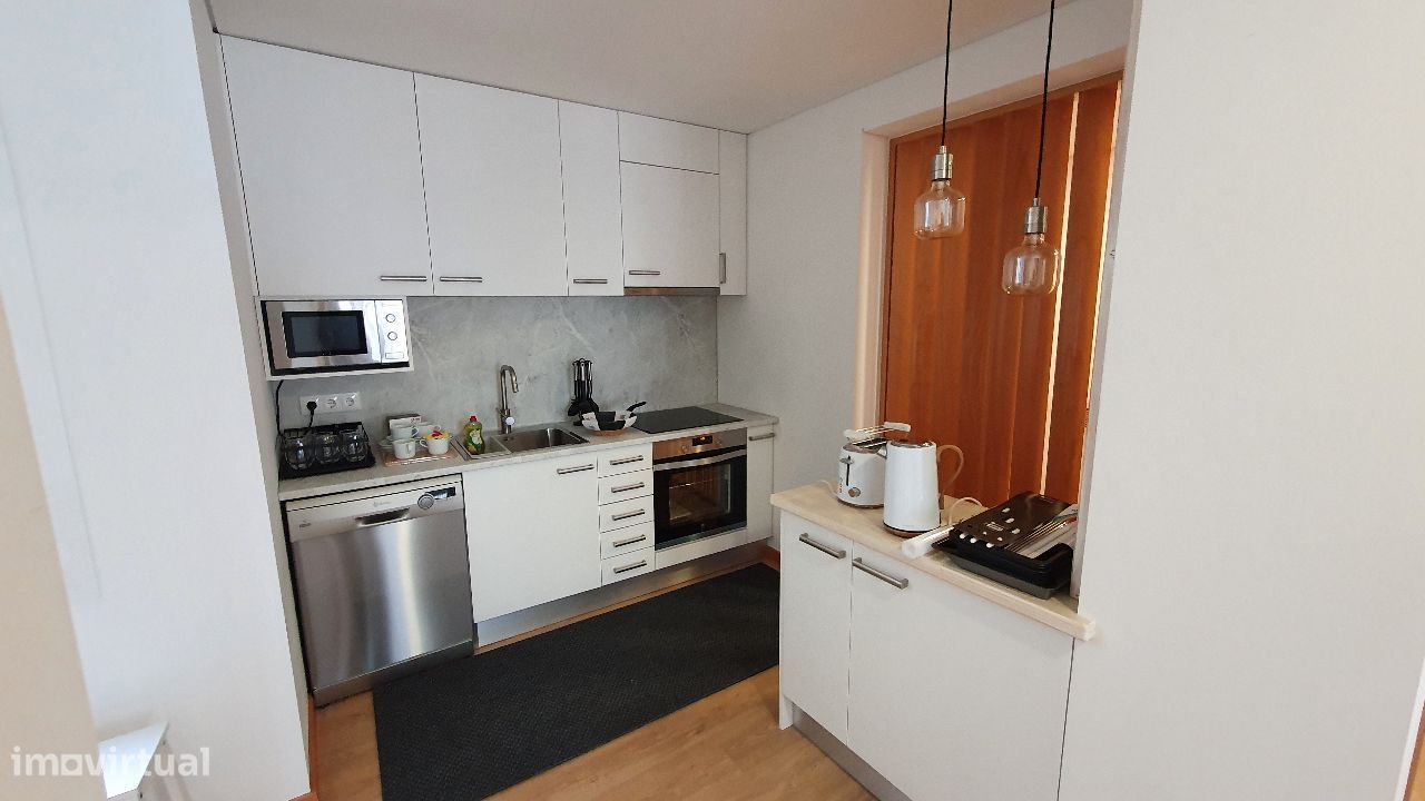 Apartamento T2 - centro de viana do castelo / renovado