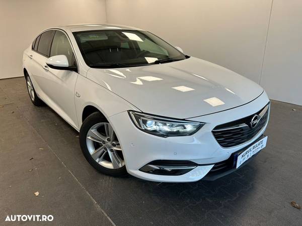 Opel Insignia - 29