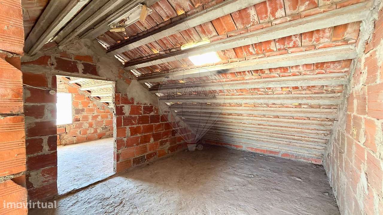 Moradia T2 para venda-36