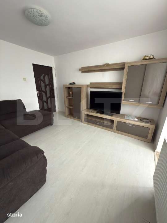 Apartament cu 2 camere, 39 mp, zona VEST - Imagine principală: 4/12