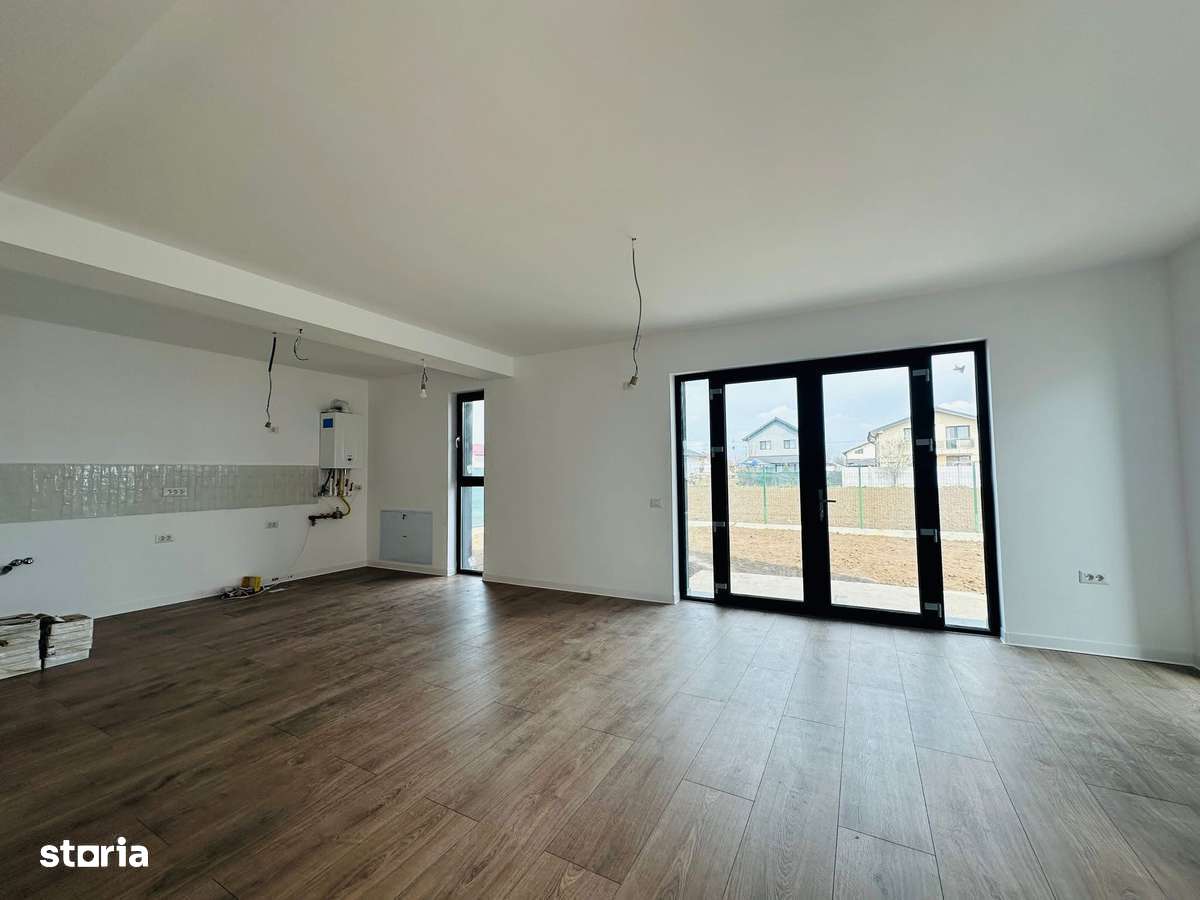 Casă individuală de vânzare în Berceni / Ilfov  stradă asfaltată - Imagine principală: 5/19