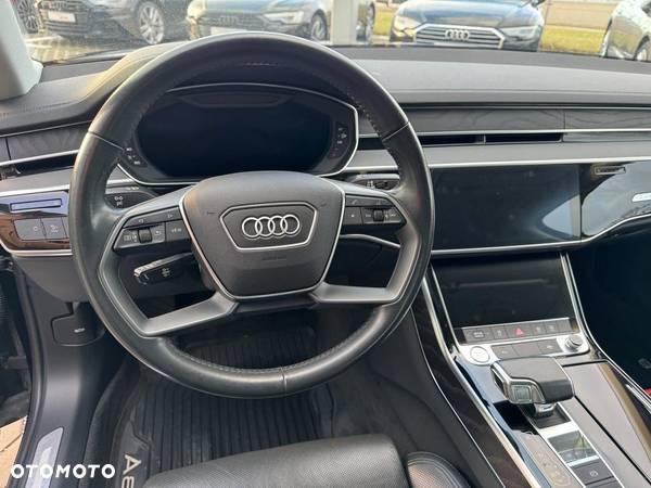 Audi A8 - 18