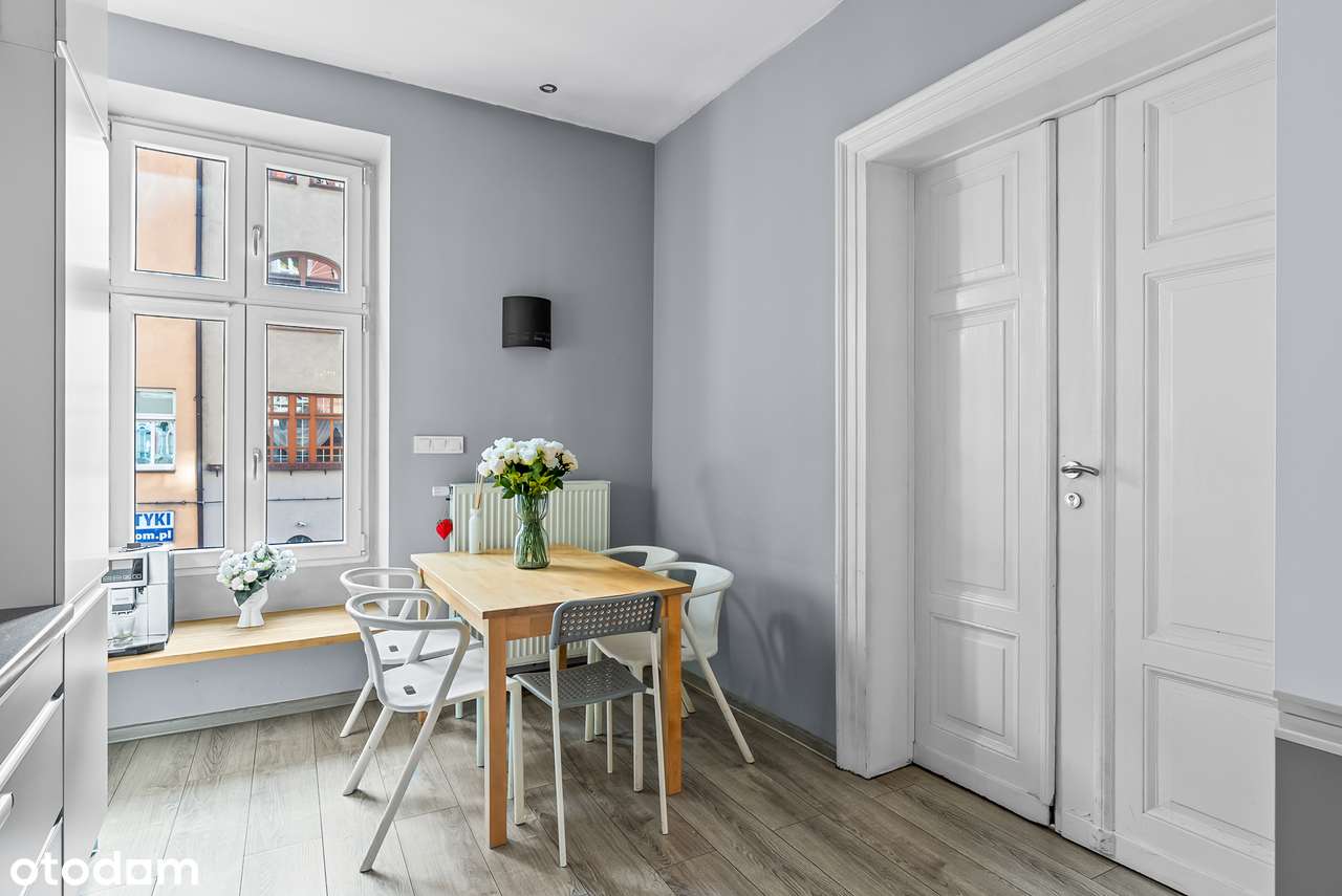 100 m2 4 pokoje słoneczne, po remoncie, 2 balkony, garaz, 1 pietro LUX-7