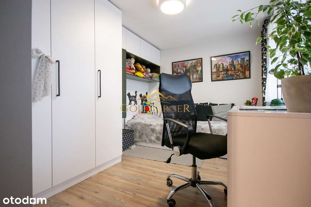 Przestronny dom dla rodziny i firmy-10