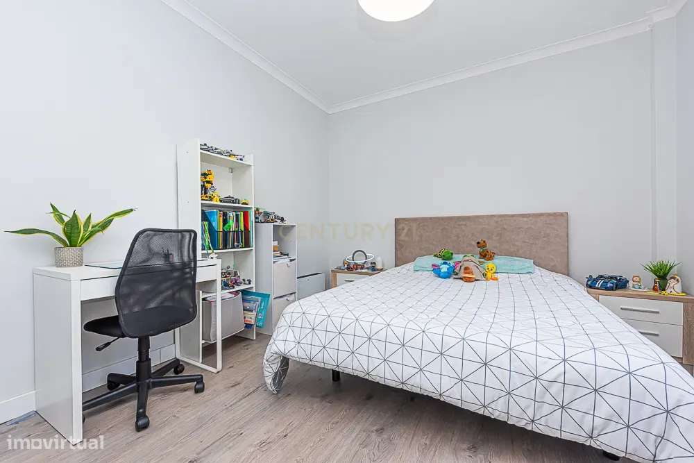 T3 com Vista Cidade e Rio  na Zona Prime do Liceu ✨-12