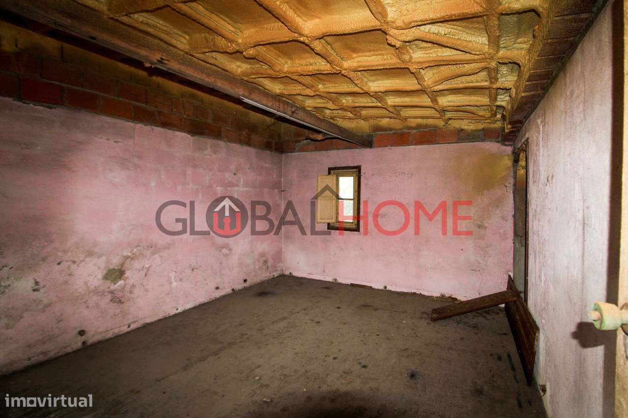 Quinta para Reabilitação com 1.251 m² em Águas Santas-43