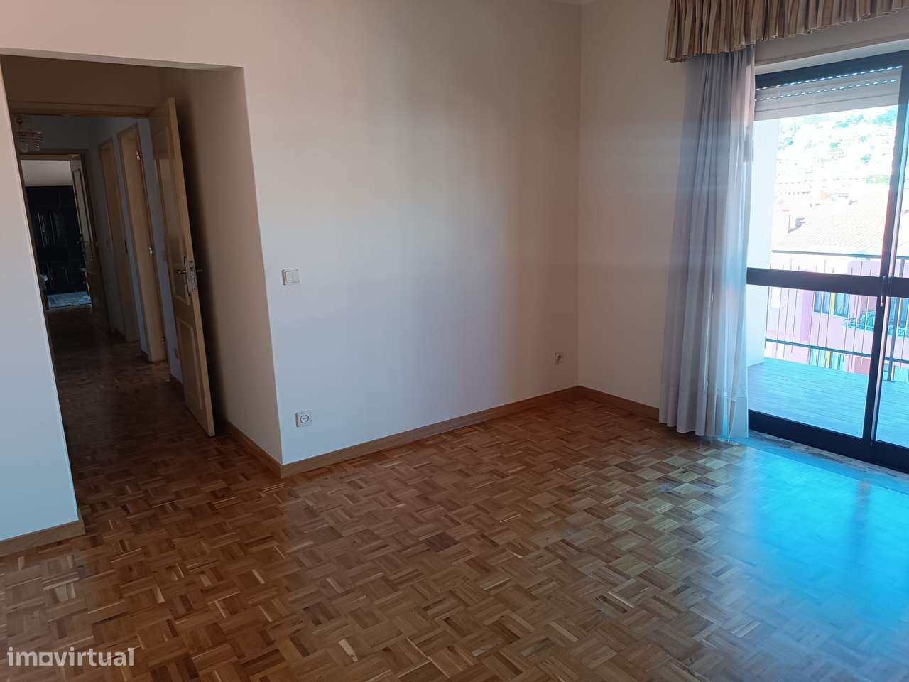 Apartamento T4 em Coimbra (Vale das Flores)-23