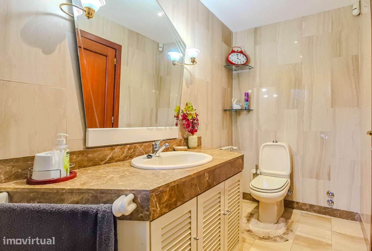 Quinta com Moradia e Piscina na Maia, Porto-53