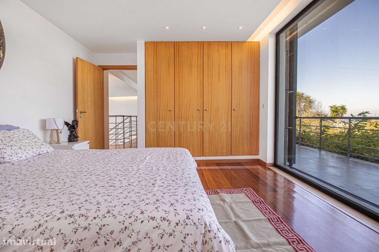 Quinta na Arrábida com moradia T5 de 364 m2 em lote de 13 520 m2 Onde-29