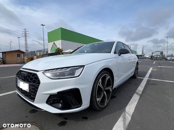 Audi A4 35 TFSI mHEV S Line S tronic - 2