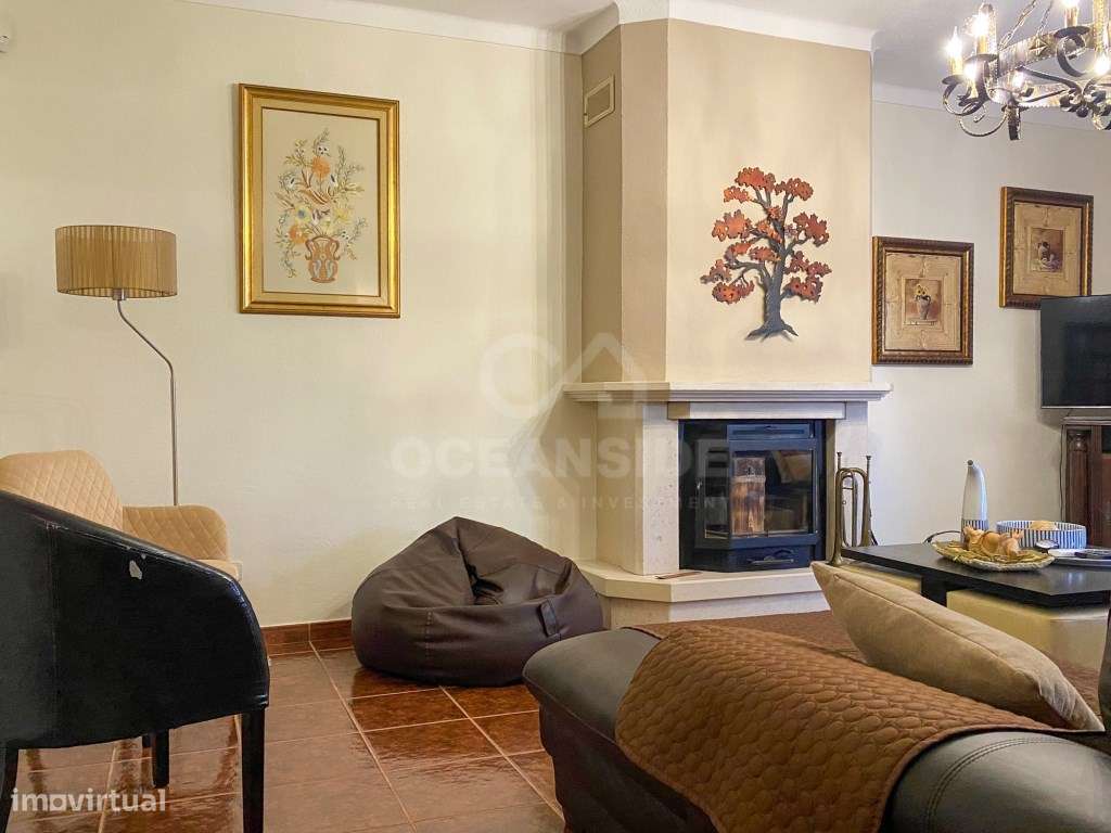 Moradia Independente Em Escalos De Baixo-31