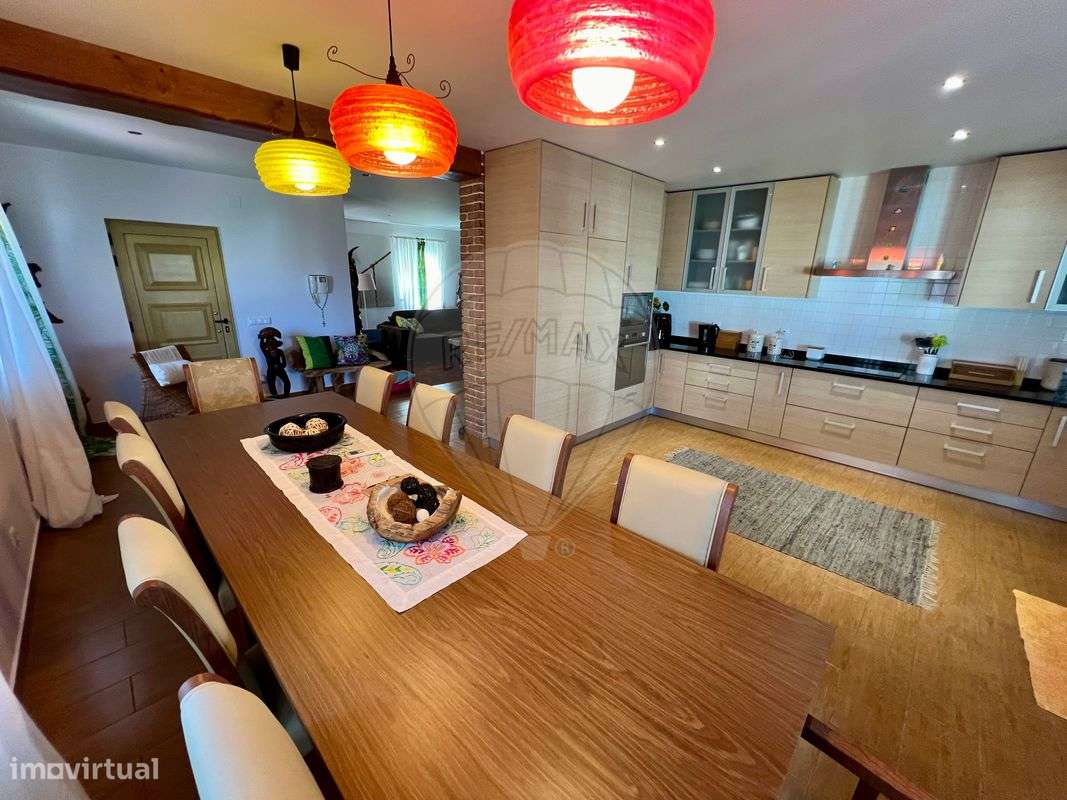 Moradia T4 para venda-7