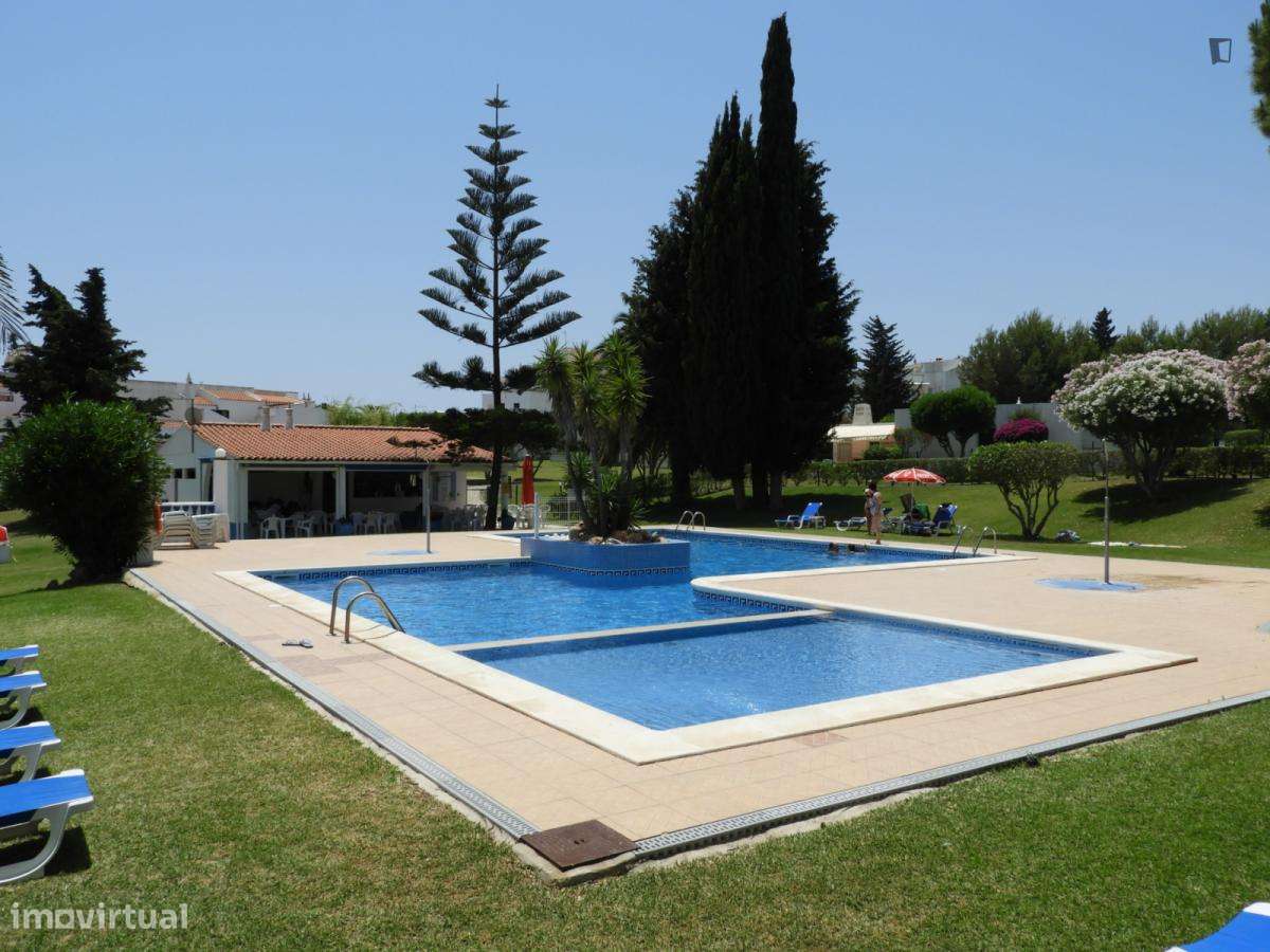 Apartamento com 2 quartos - localizado em Albufeira - Grande imagem: 4/9