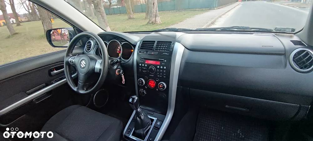 Suzuki Grand Vitara 1.9 DDiS De Luxe - 17