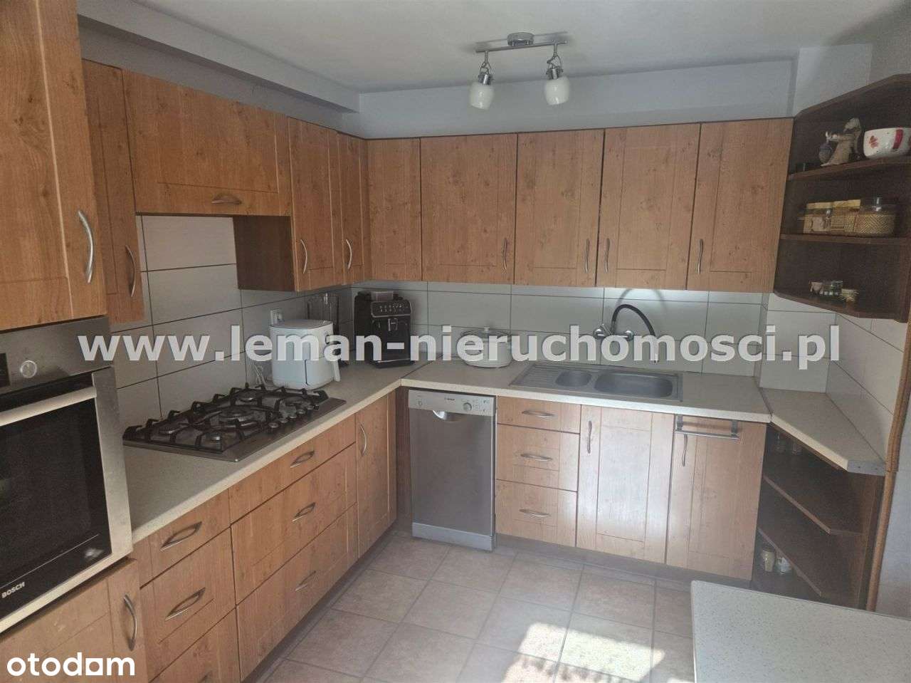 Siedlisko z prywatnym stawem, lasem i gruntami-10