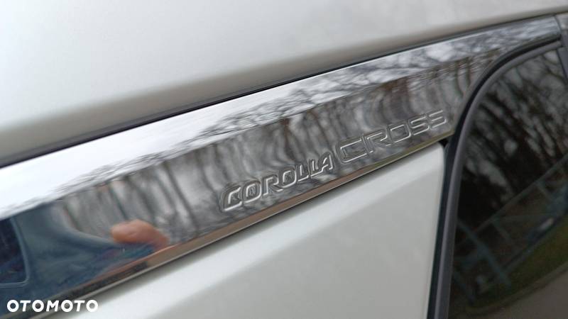 Toyota Corolla Cross - 23