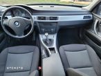 BMW Seria 3 320i - 9